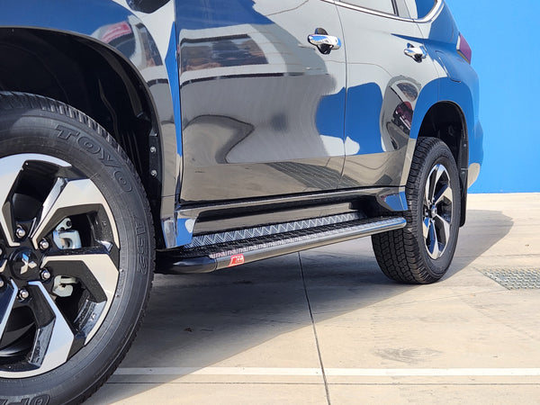 Pajero Sport Side Step