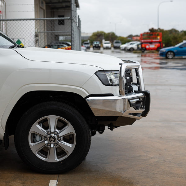 Land Cruiser 300 Series 2022-On - 808-01A Alloy Phoenix Bull Bar Triple Loops Package